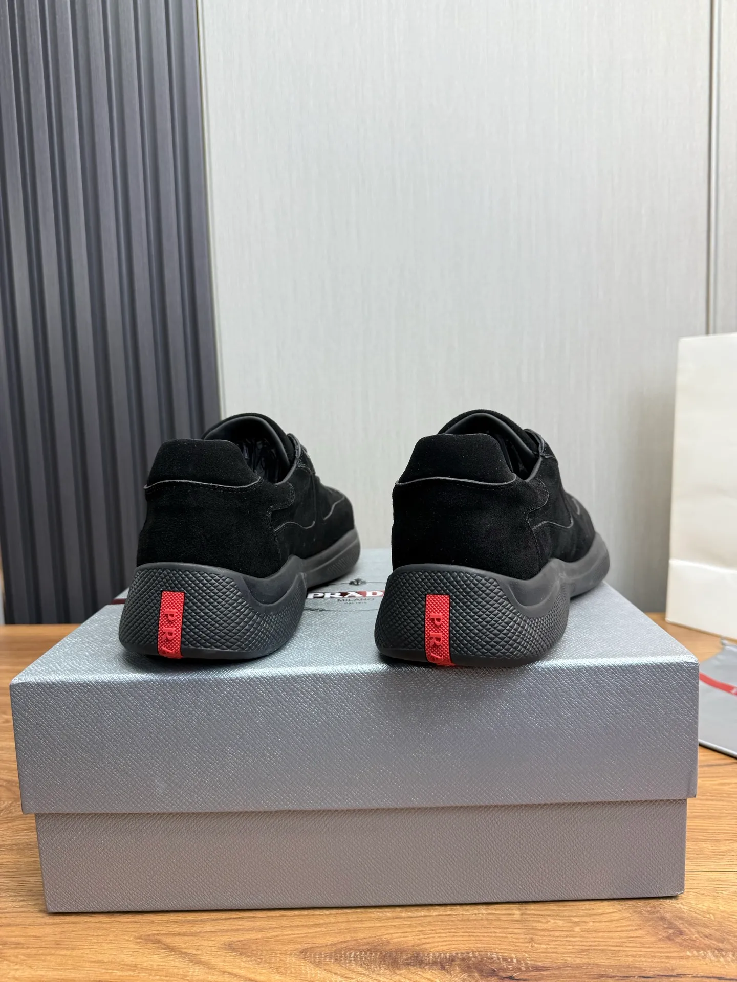 Men's shoes 💰540💰 [PRADA] Men's shoes are popular in the counter, official website is synchronized, 1 high-quality shipment ✔️Original frosted cowhide + cowhide lining, 1🆚1 replica, original sole, 38-45 (45 customized, non-refundable)